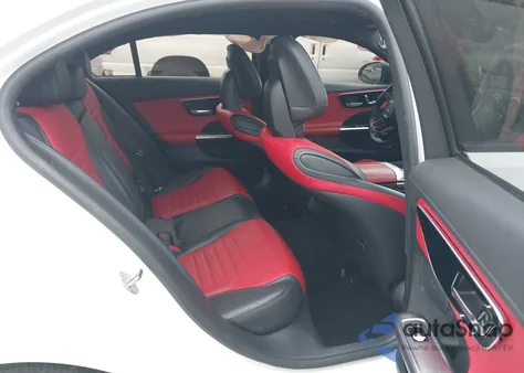 2023 Mercedes-Benz C 300 Sedan z USA, uszkodzony, nr VIN W1KAF4GB8PR110033